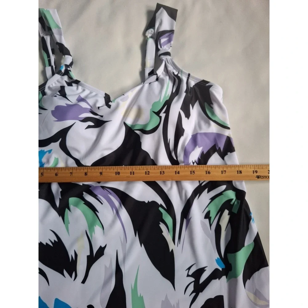 Ocean Blues Floral Tankini Swim Top‎ Women's Size M